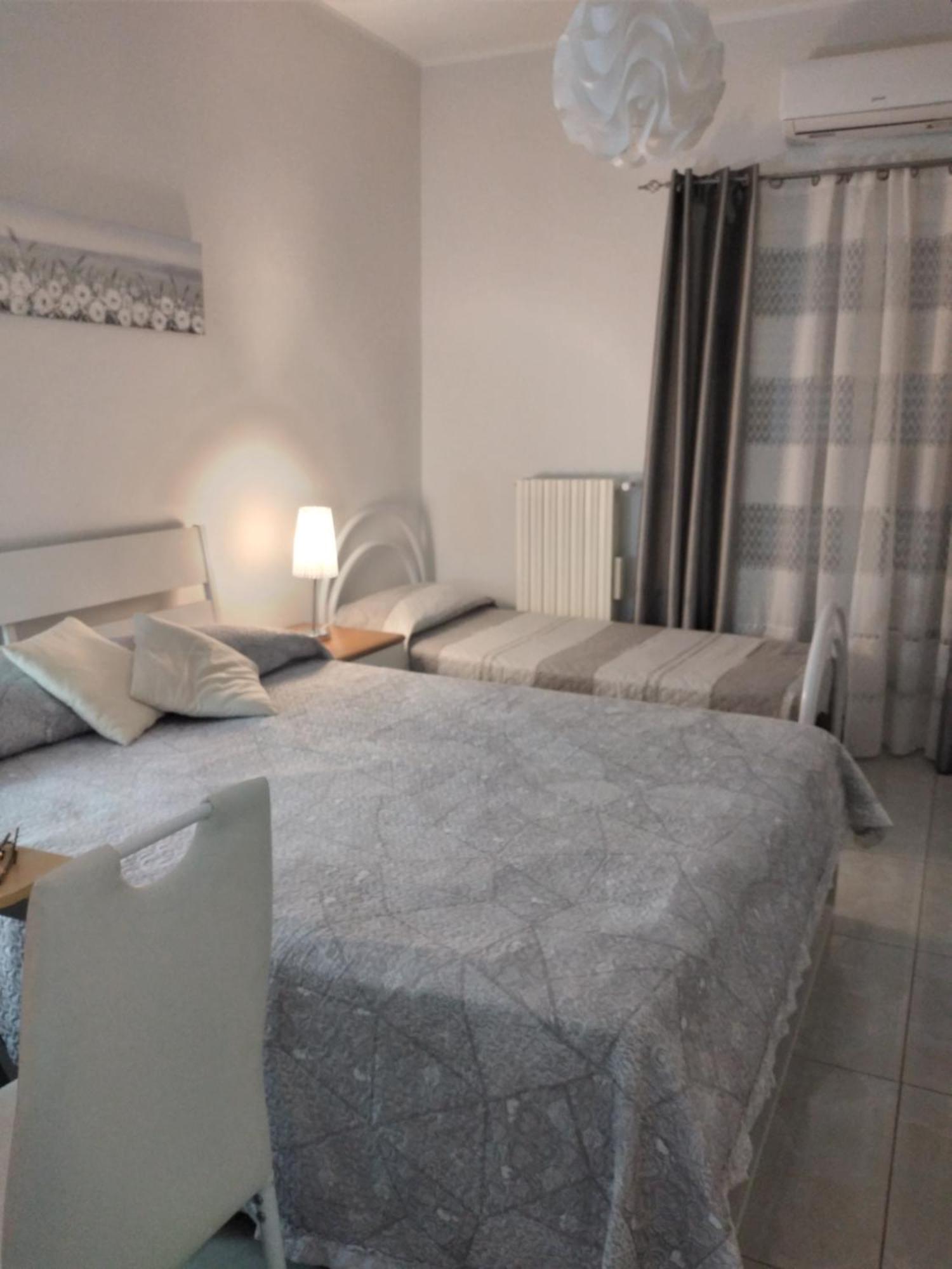 Casa di Tina Hotel Castellana Grotte Bagian luar foto