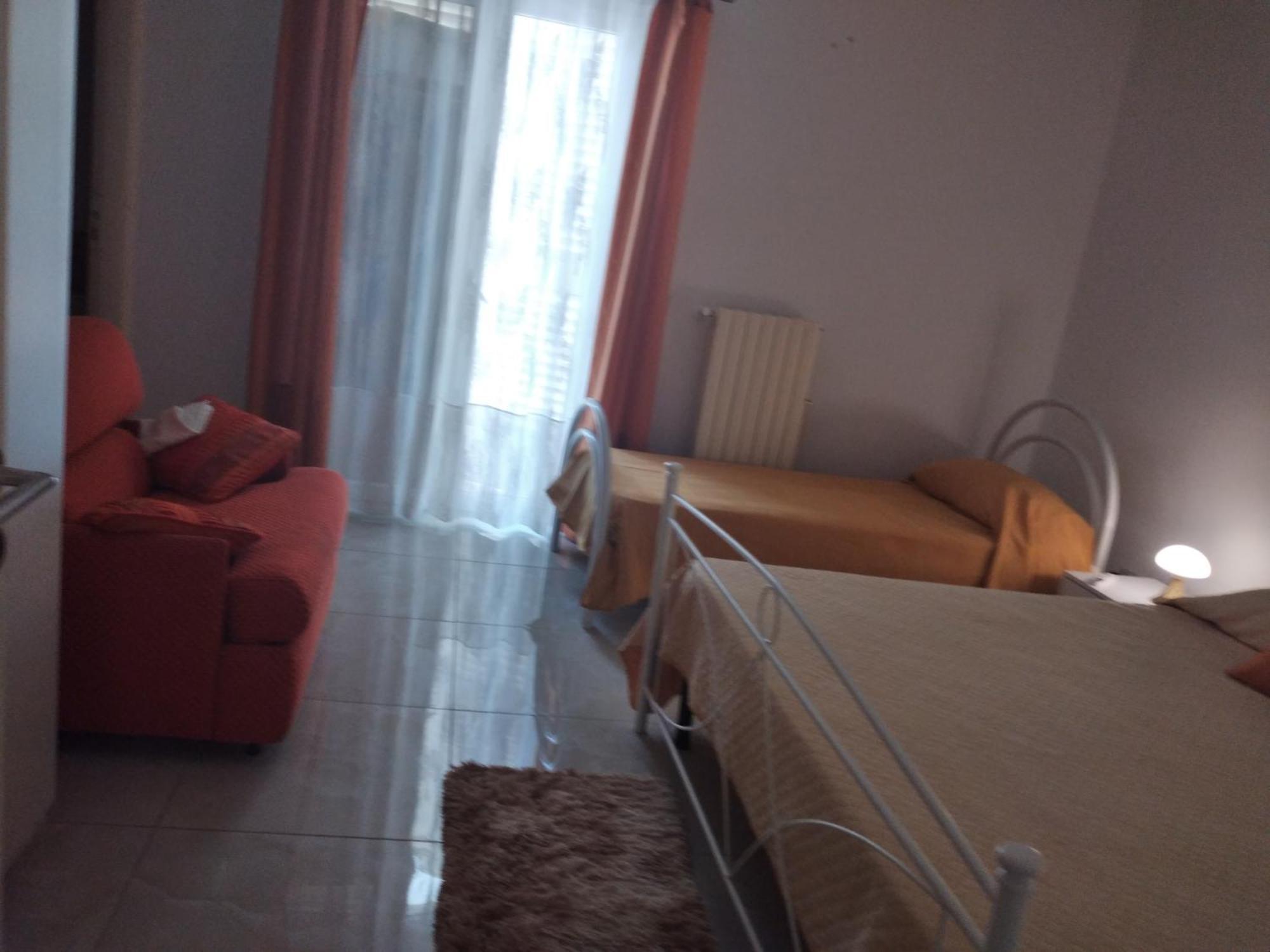 Casa di Tina Hotel Castellana Grotte Bagian luar foto